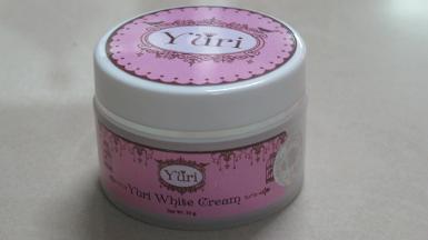  Yuri White Cream โสมยูริ 30g.